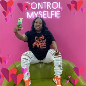 Meet your Posher, Coretta